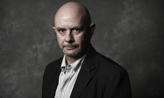 GIORNALmente – 17 aprile: Nick Hornby