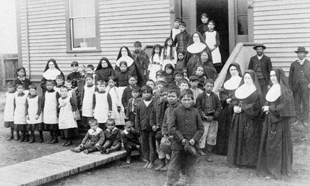 Canada, 1900: genocidio culturale degli indigeni