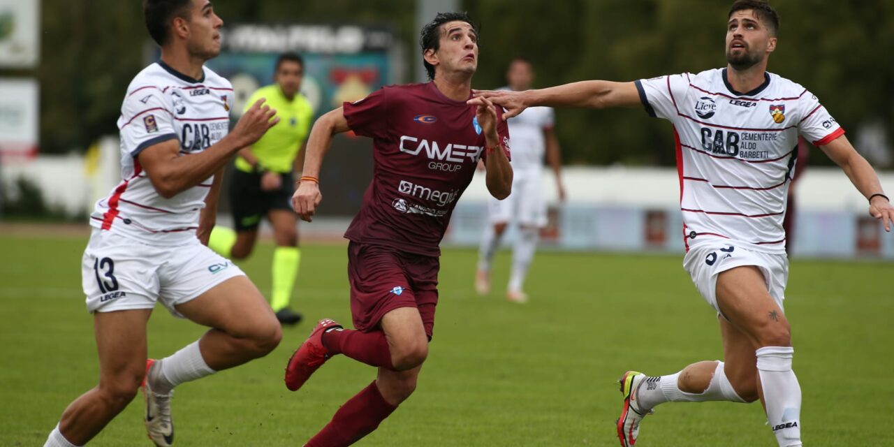 Legnago poco cinico, Gubbio spietato al Sandrini