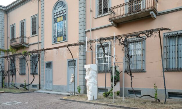 Frammenti di durata: il tempo come materia viva a Palazzo Irreale